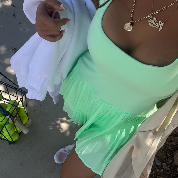 💕Fabletics Light Green Activewear skort dress💕 - Picture 6 of 6